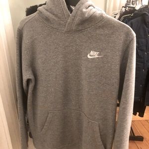 Boys hooded Nike sweatshirt size XL